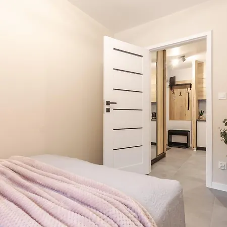 Zeromskiego - Karkonoce 斯克拉斯卡波伦巴